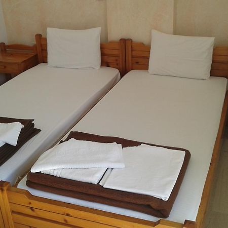 Pension Kyriakos Πλακιάς Εξωτερικό φωτογραφία