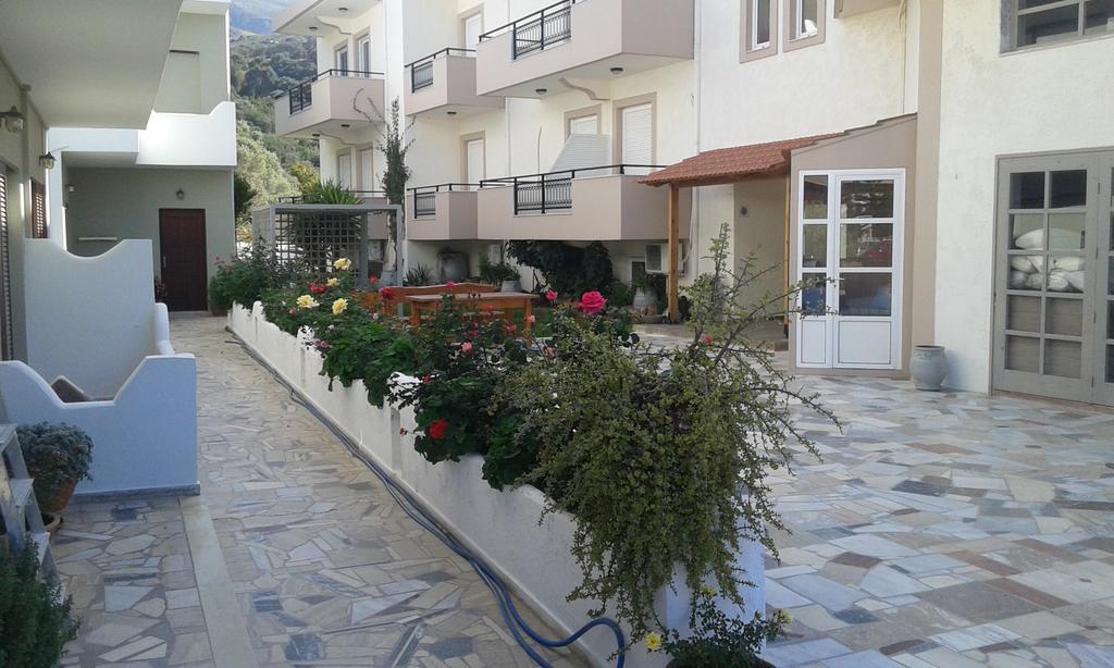 Pension Kyriakos Πλακιάς Εξωτερικό φωτογραφία